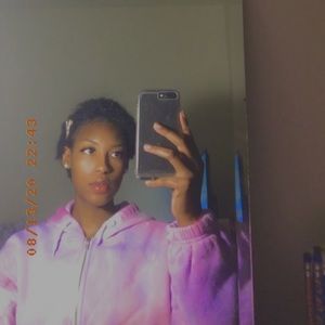 Meet your Posher, Ronisha